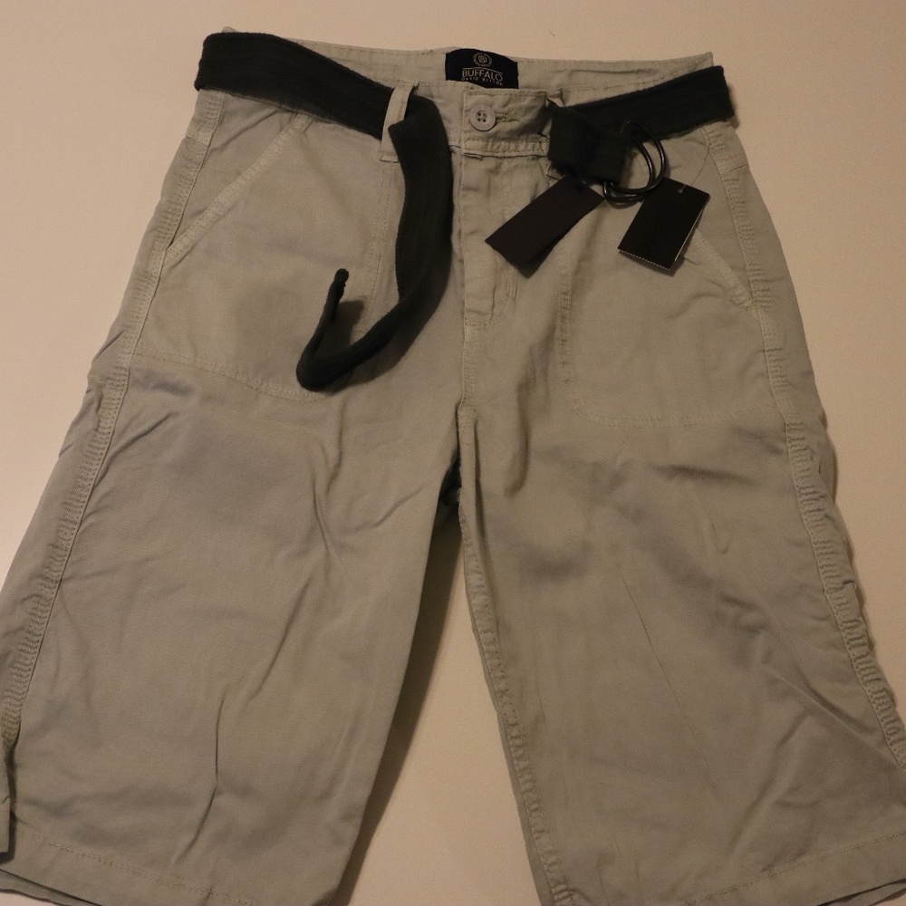 NWT BUFFALO Boys Light Grey Shorts Sz14 w Blk Belt